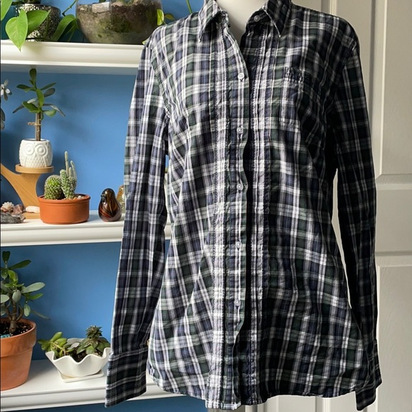 🌺American Eagle plaid button down shirt🌺 - Picture 3 of 4